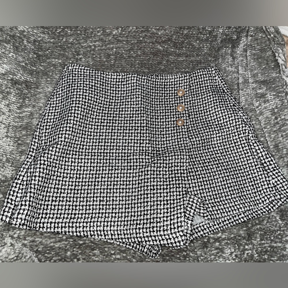 Skort